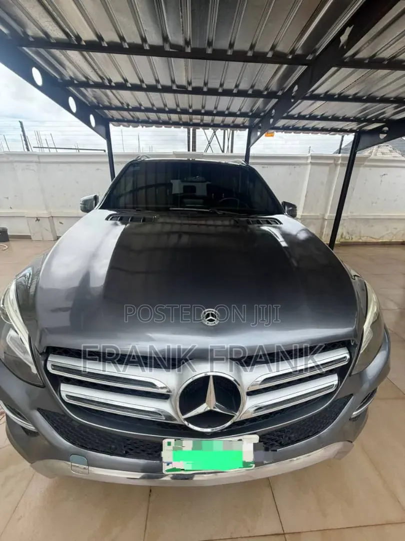 Mercedes-Benz GLE-Class 2018 Gray