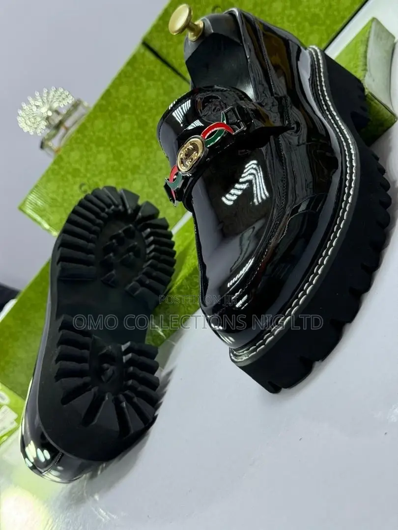 High Quality Gucci Men’s Black Leather Shoes – Stylish | Fully Boxed