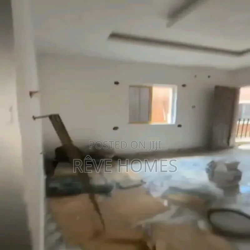 Mini Flat in Fadeyi for rent