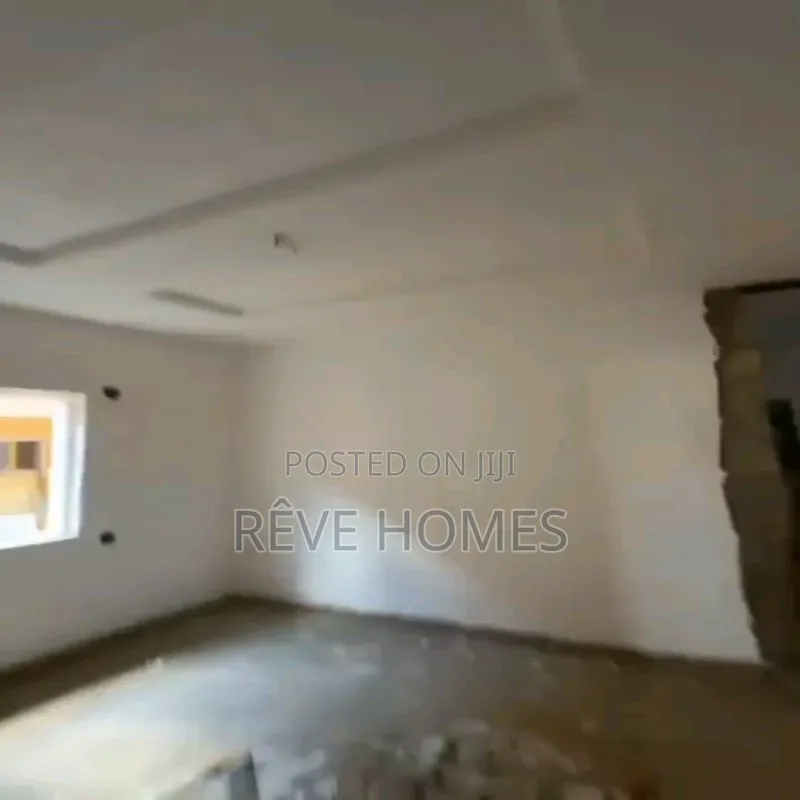 Mini Flat in Fadeyi for rent