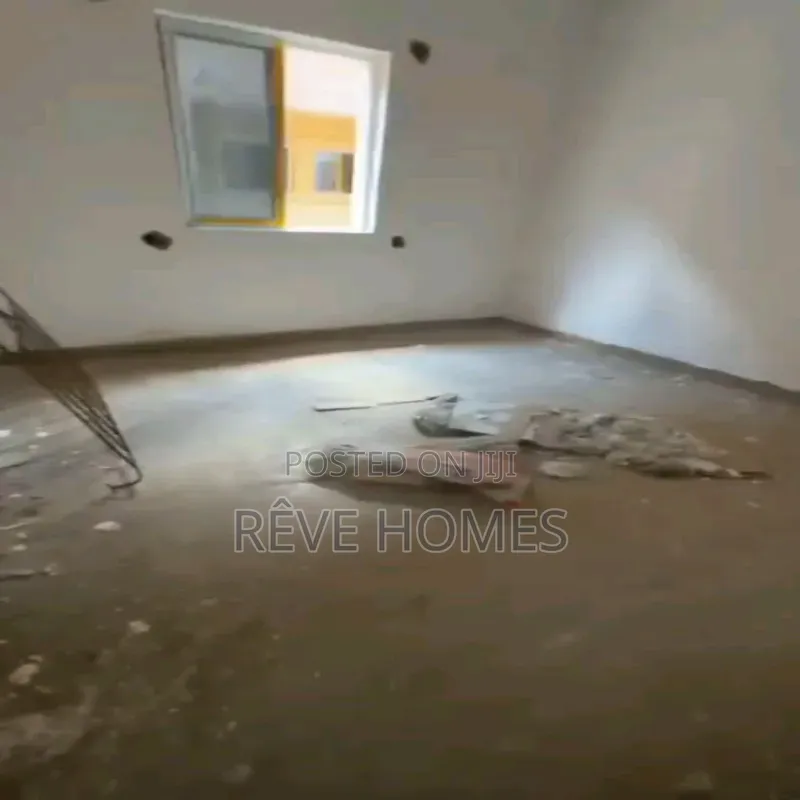 Mini Flat in Fadeyi for rent