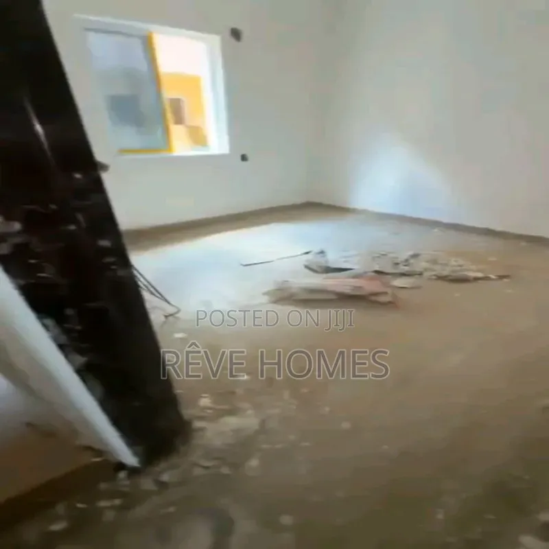 Mini Flat in Fadeyi for rent