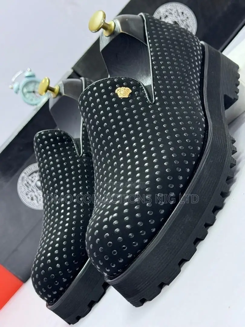 High Quality Givenchy Men’s Black Embossed Patterned Shoes–Fully Boxed