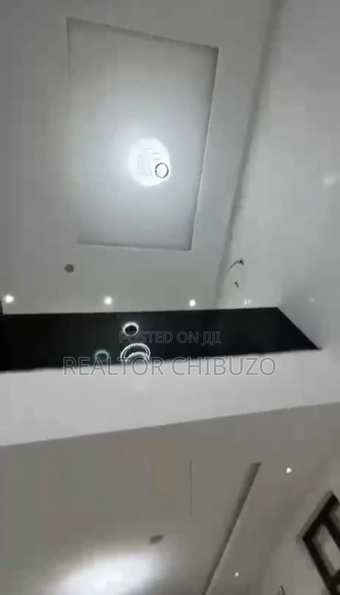 Furnished 5bdrm Duplex in Apo Resettlement for sale