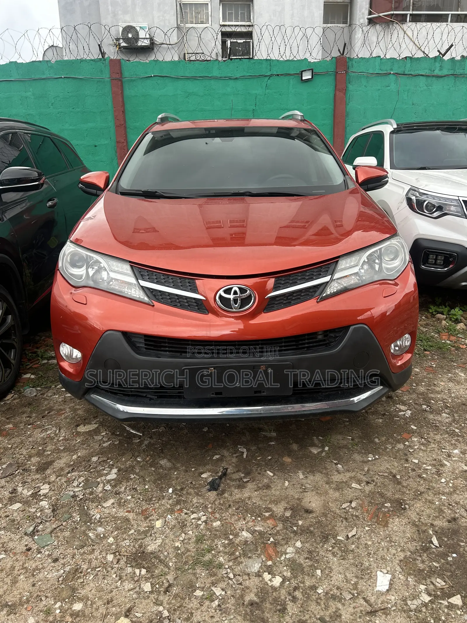 Toyota RAV4 2013 Orange