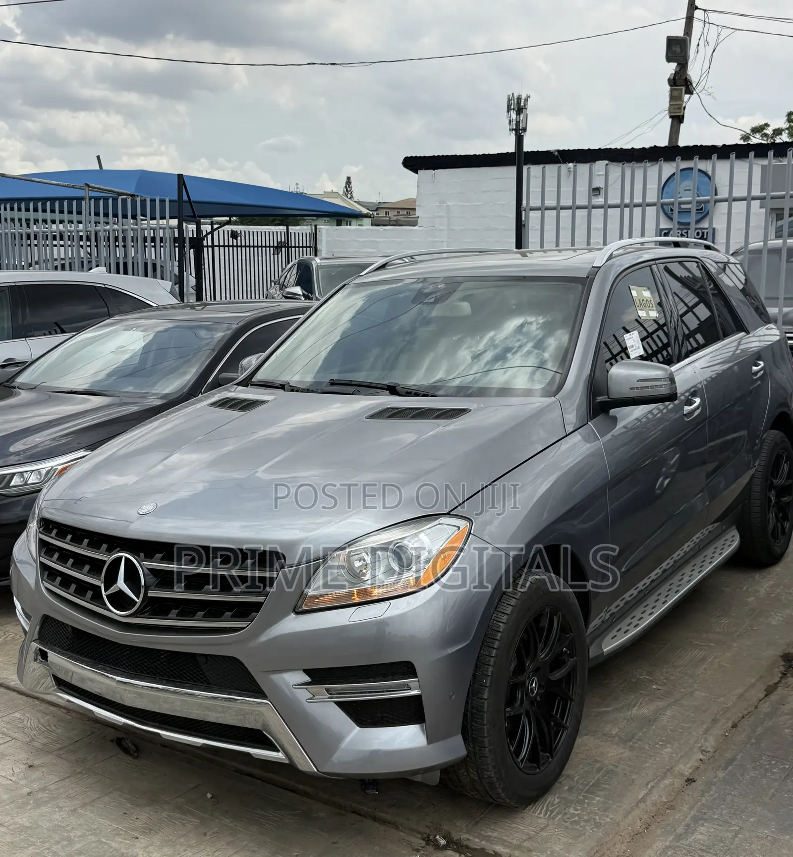Mercedes-Benz M Class ML350 4MATIC 4dr SUV AWD (3.5L 6cyl 7A) 2014