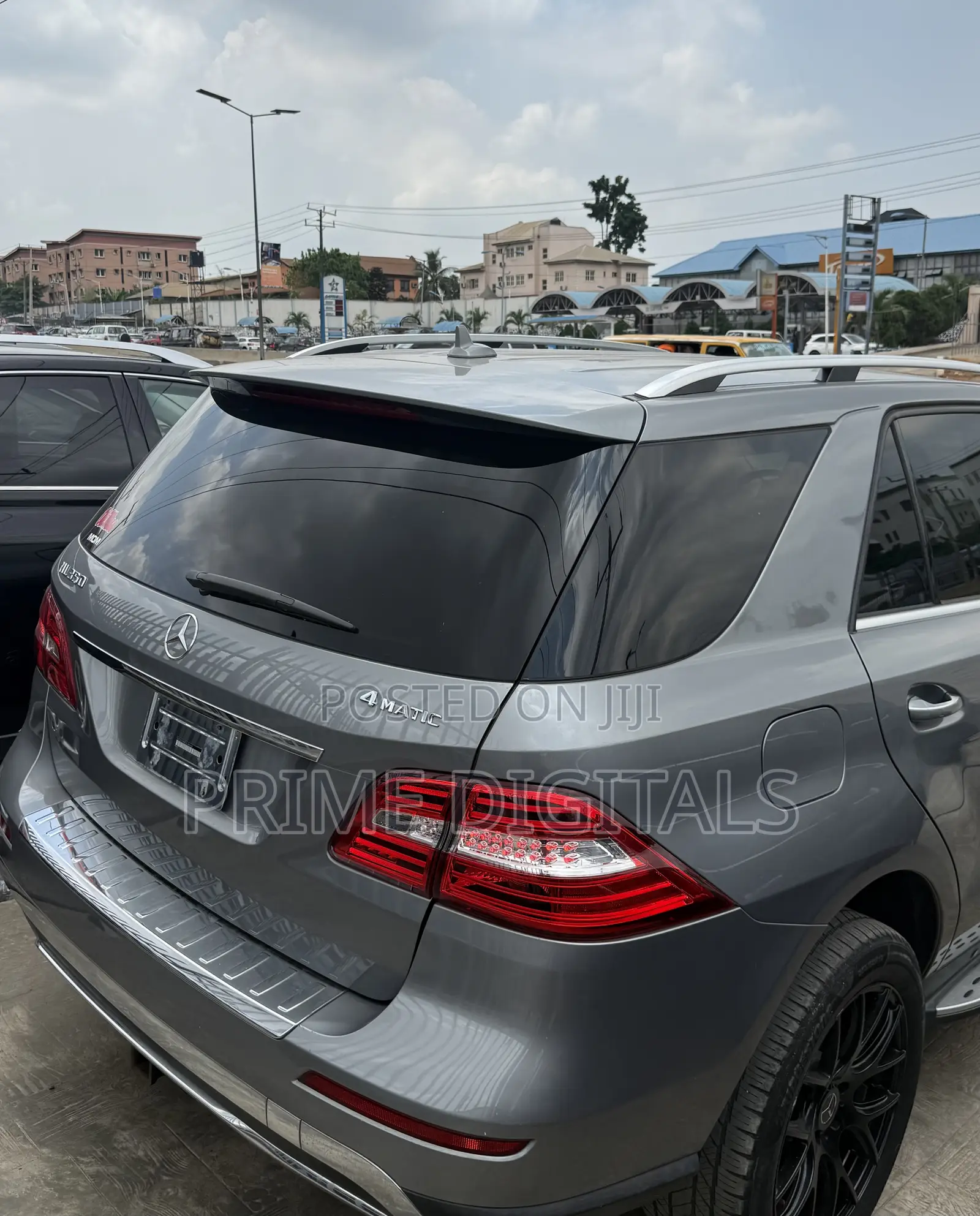 Mercedes-Benz M Class ML350 4MATIC 4dr SUV AWD (3.5L 6cyl 7A) 2014