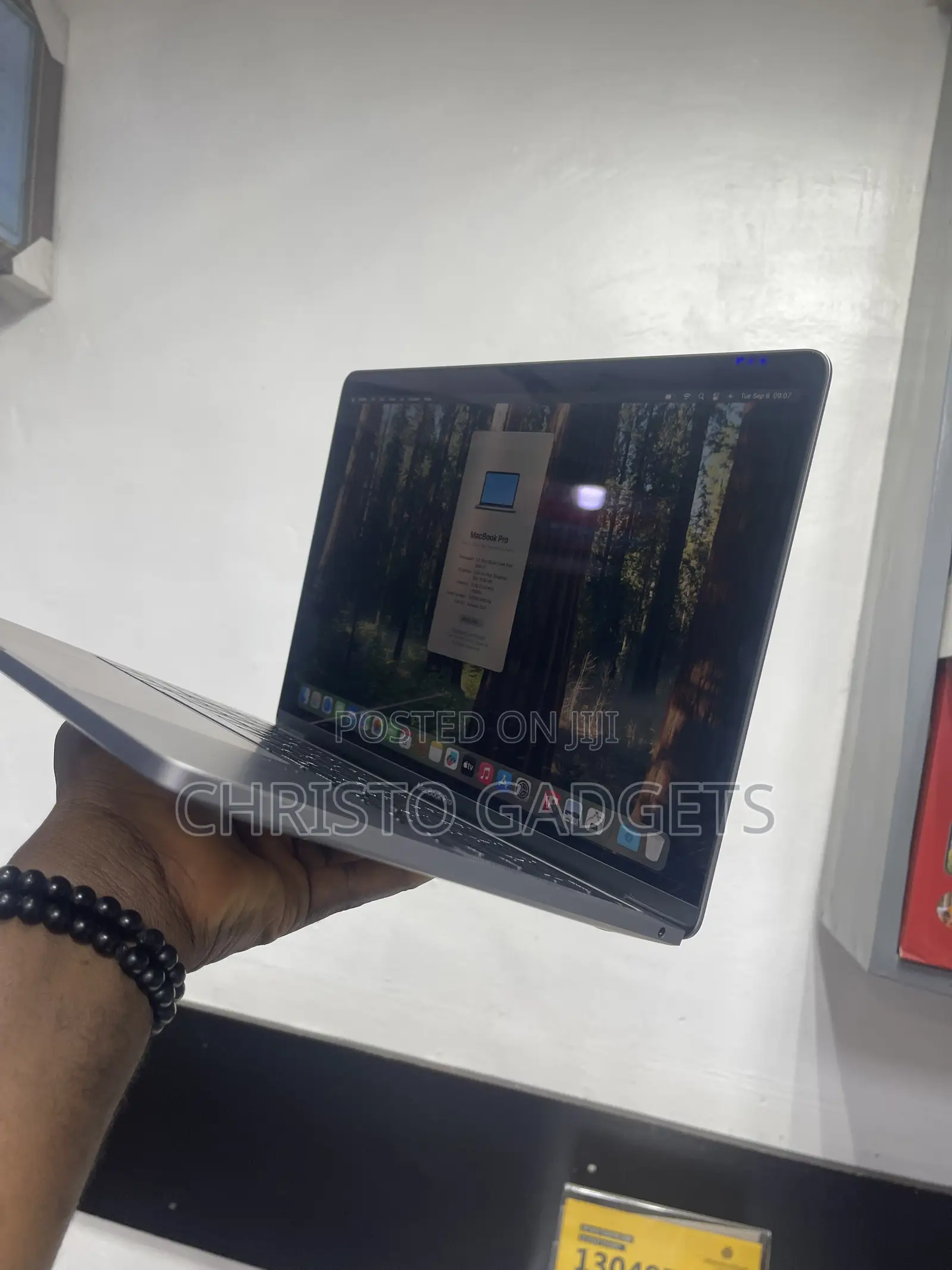 Laptop Apple MacBook Pro 2020 8GB Intel Core i7 SSD 512GB