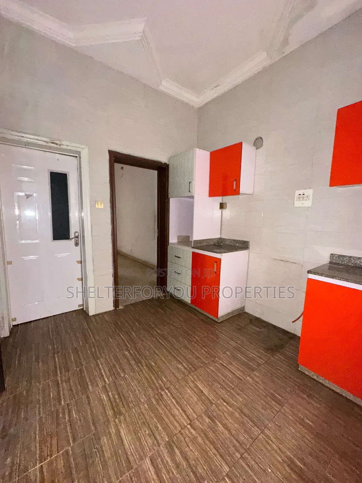 3bdrm Apartment in Lekki Expressway for rent
