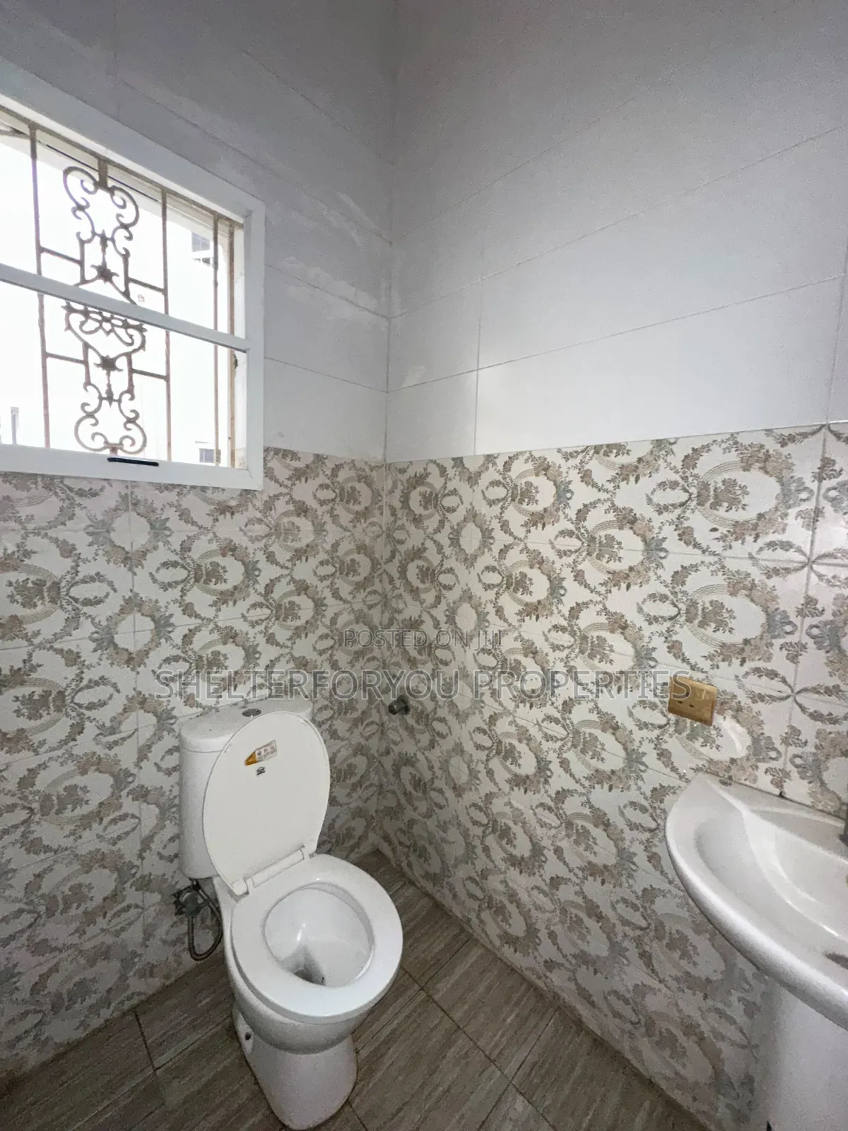 3bdrm Apartment in Lekki Expressway for rent