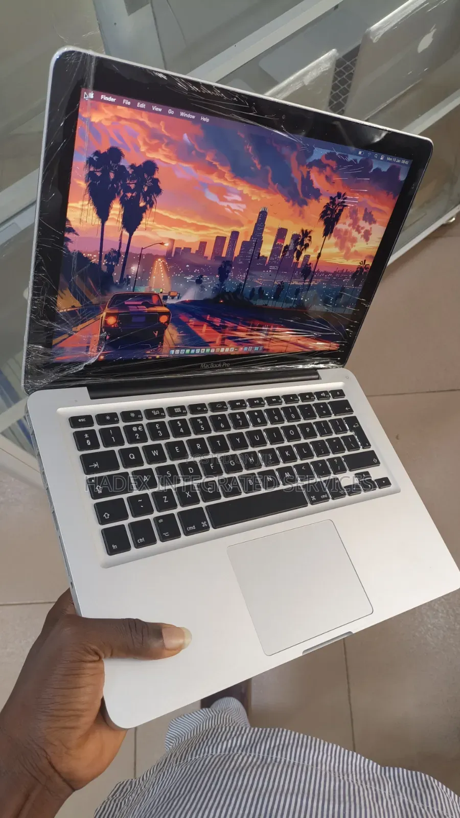Laptop Apple MacBook Pro 8GB Intel Core i7 HDD 750GB