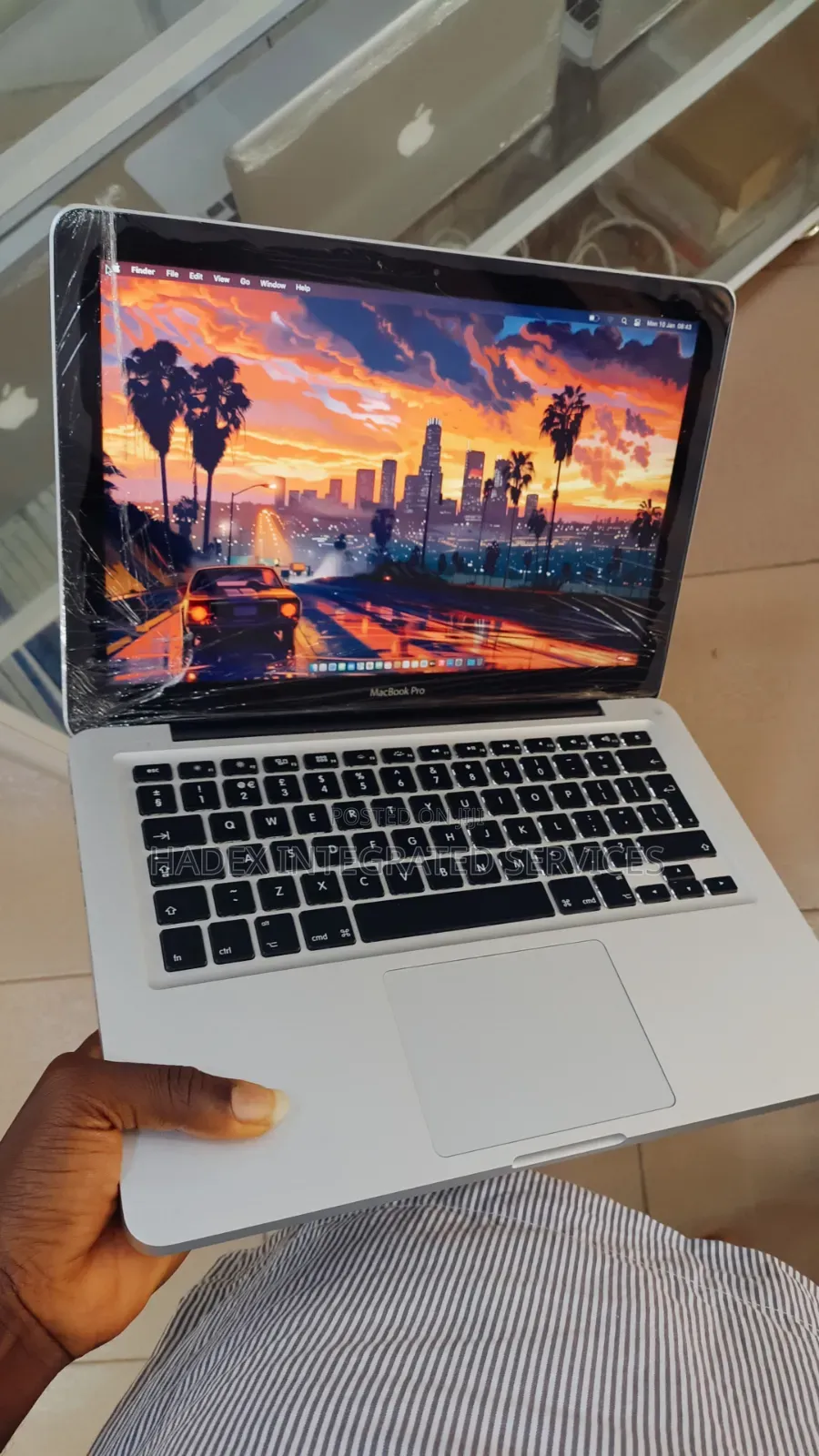 Laptop Apple MacBook Pro 8GB Intel Core i7 HDD 750GB