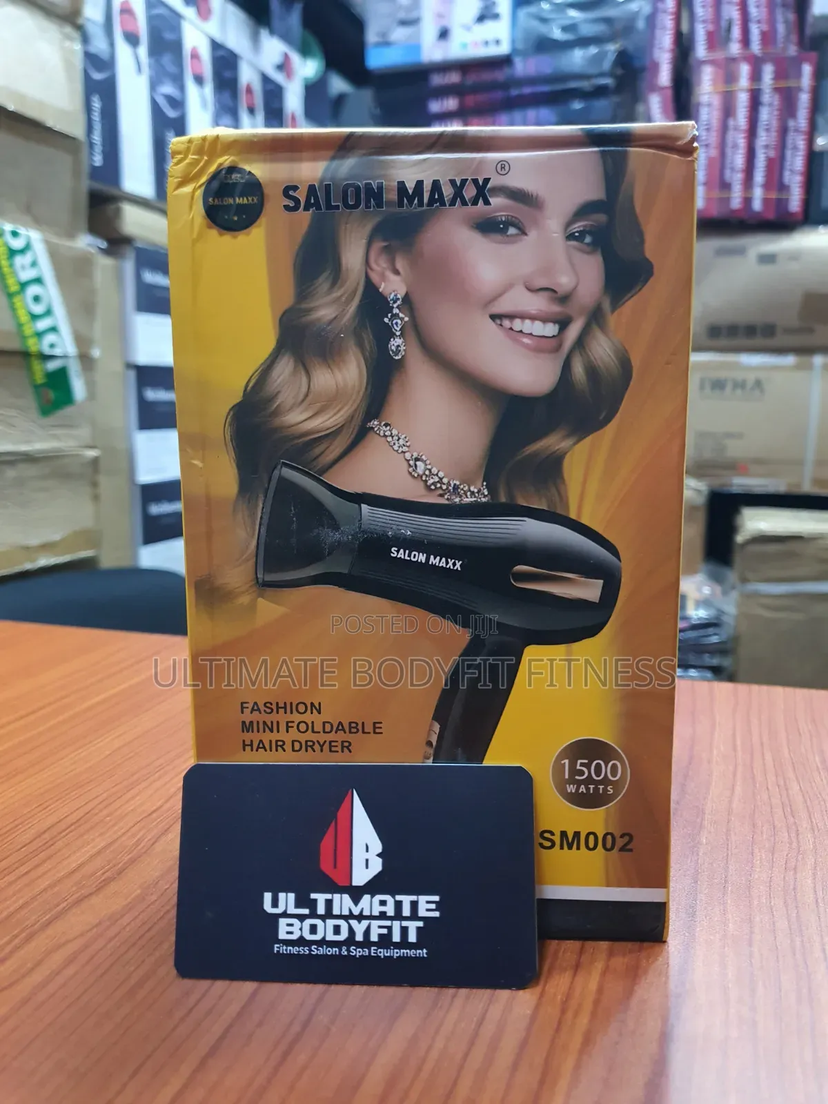 Brand New Salon Maxx Fashion Mini Foldable Hair Dryer SM002