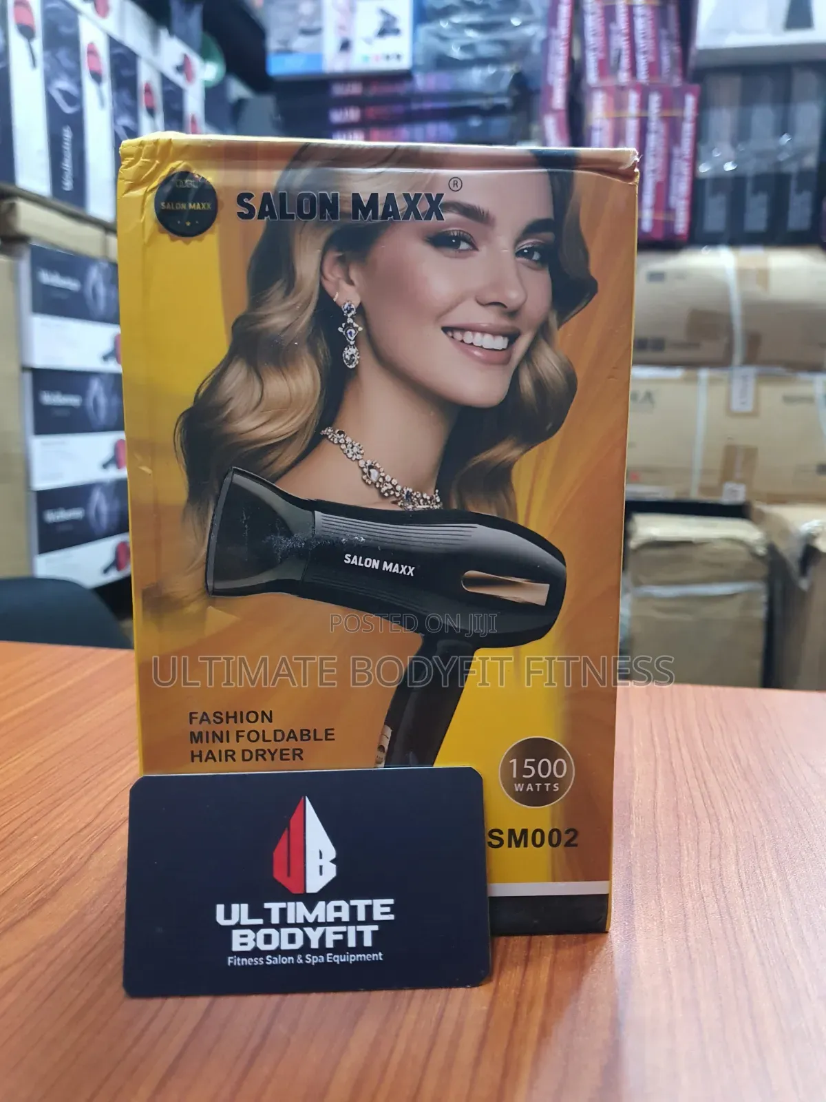 Brand New Salon Maxx Fashion Mini Foldable Hair Dryer SM002
