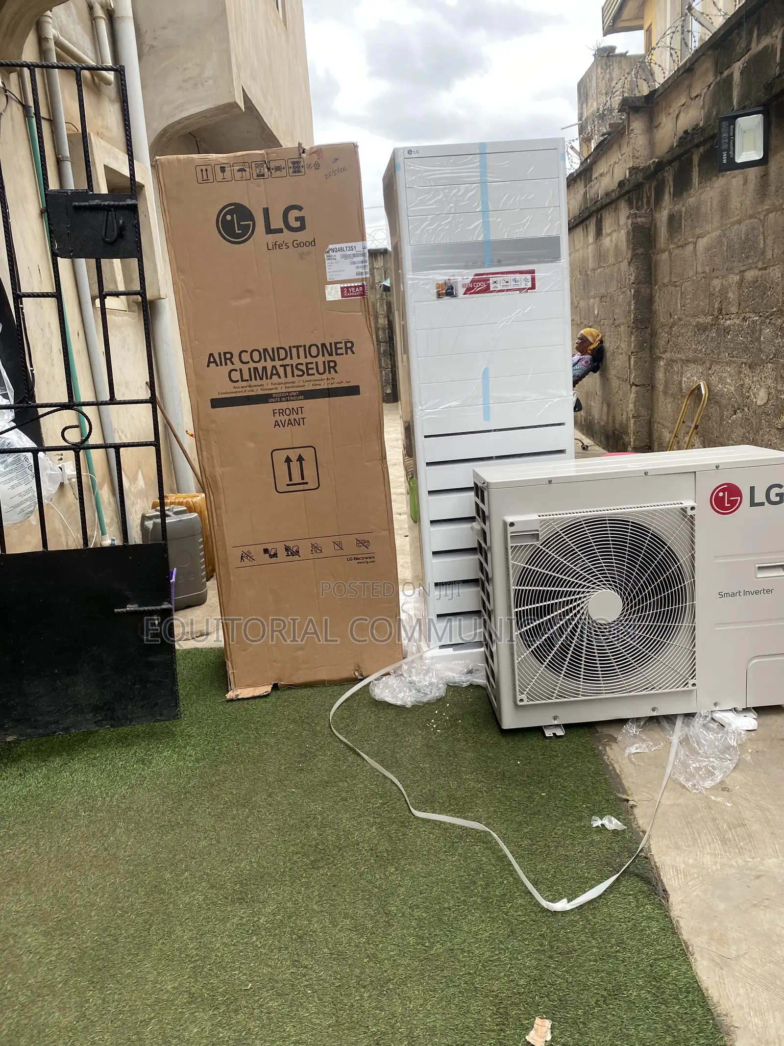 LG Smart Inverter Cooling AC 220-240v