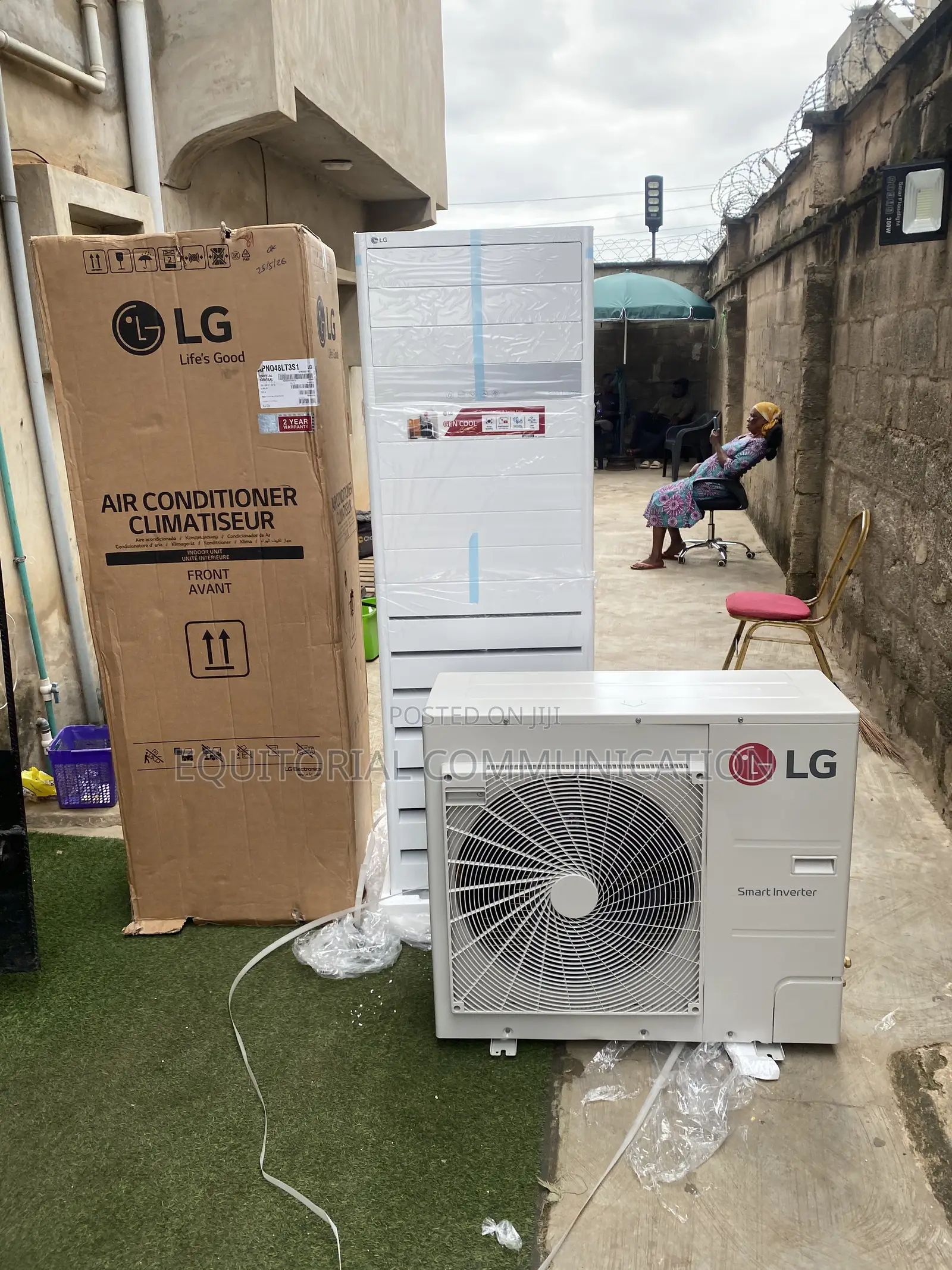 LG Premium Smart Inverter Air Conditioning Unit