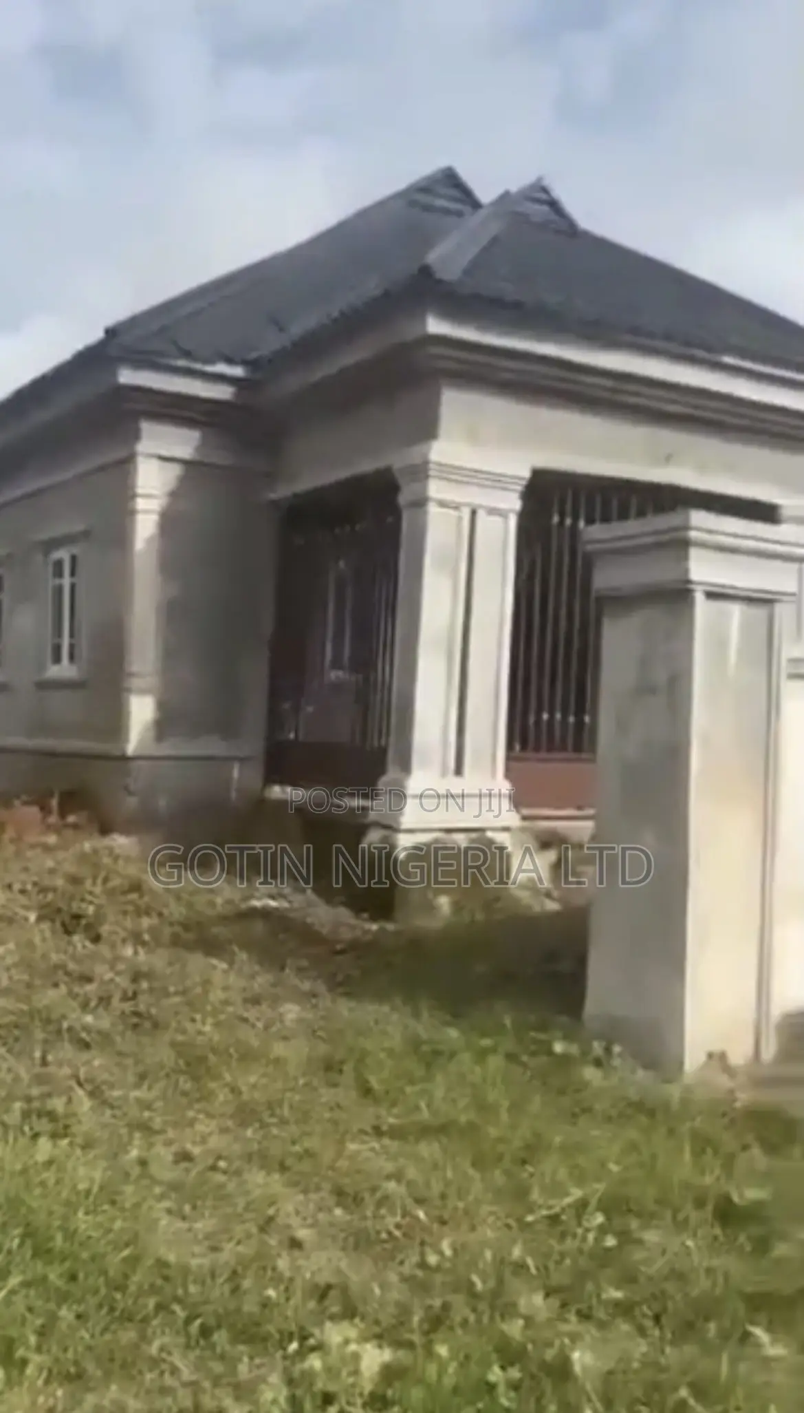 3bdrm Bungalow in Benin City for sale
