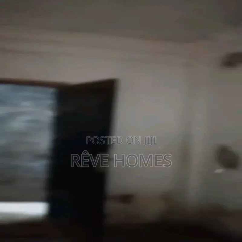 Studio Apartment in Adekunle for rent