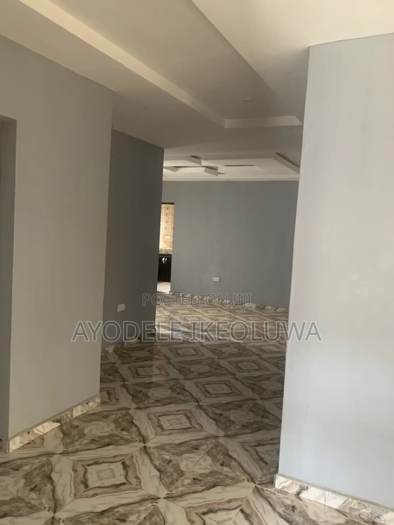 Furnished 3bdrm Apartment in Agric Road, Igando / Ikotun/Igando