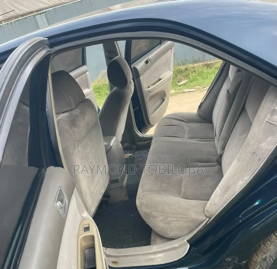 Toyota Camry 2004 Blue