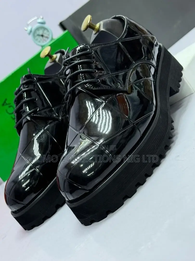 High Quality Men’s Black Patent Leather Lace-Up Shoes – Fully Boxed