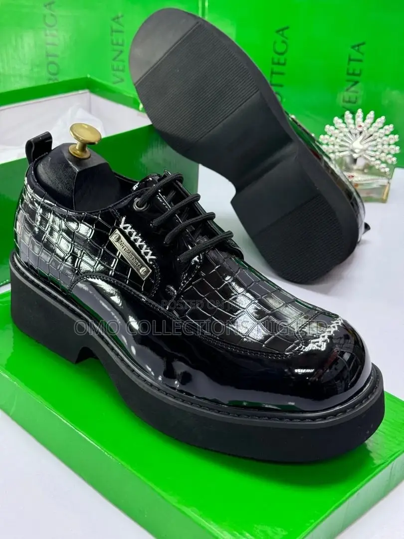 High Quality Men’s Black Patent Leather Lace-Up Shoes – Fully Boxed