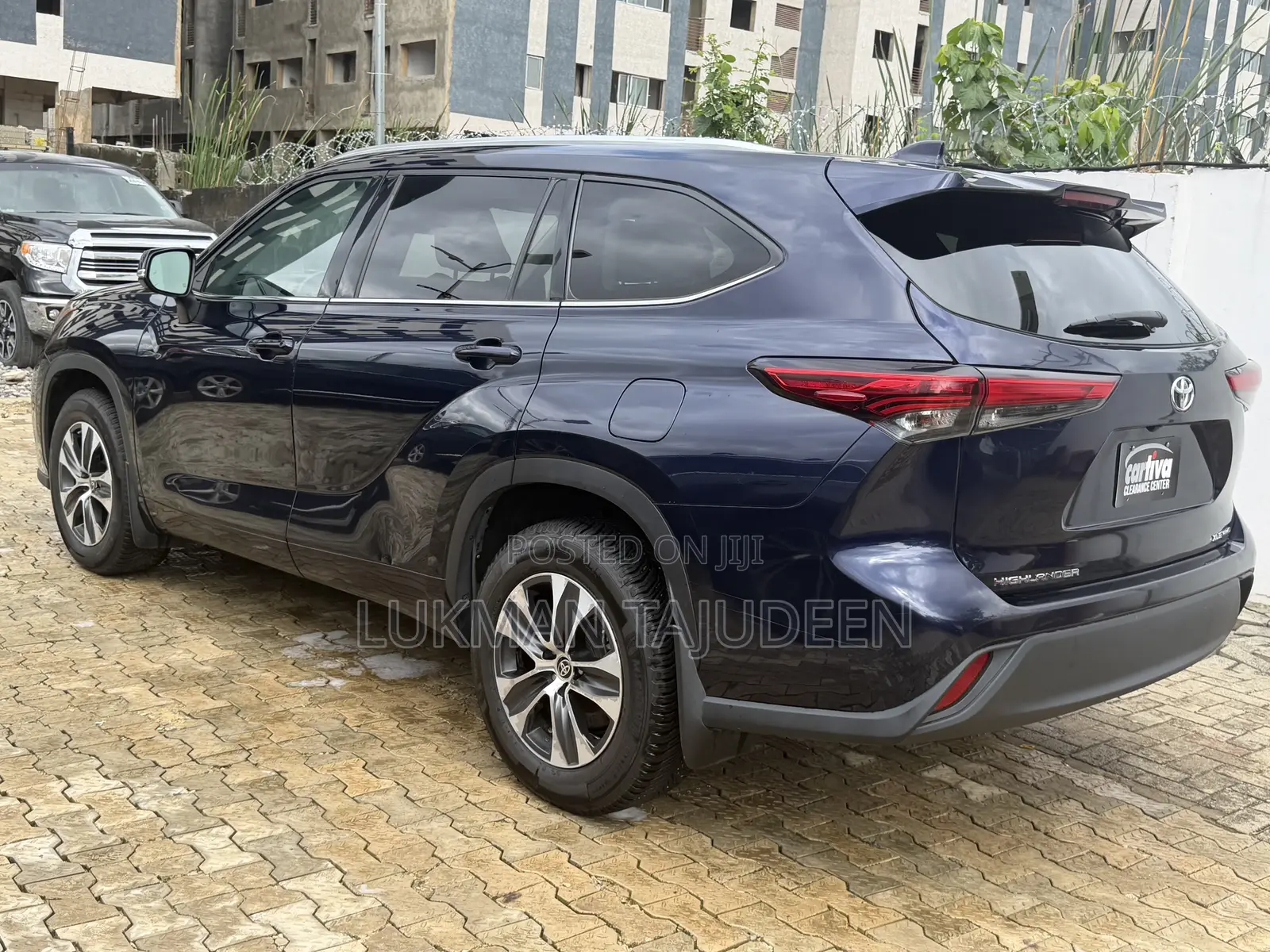 Toyota Highlander XLE 2021 Blue