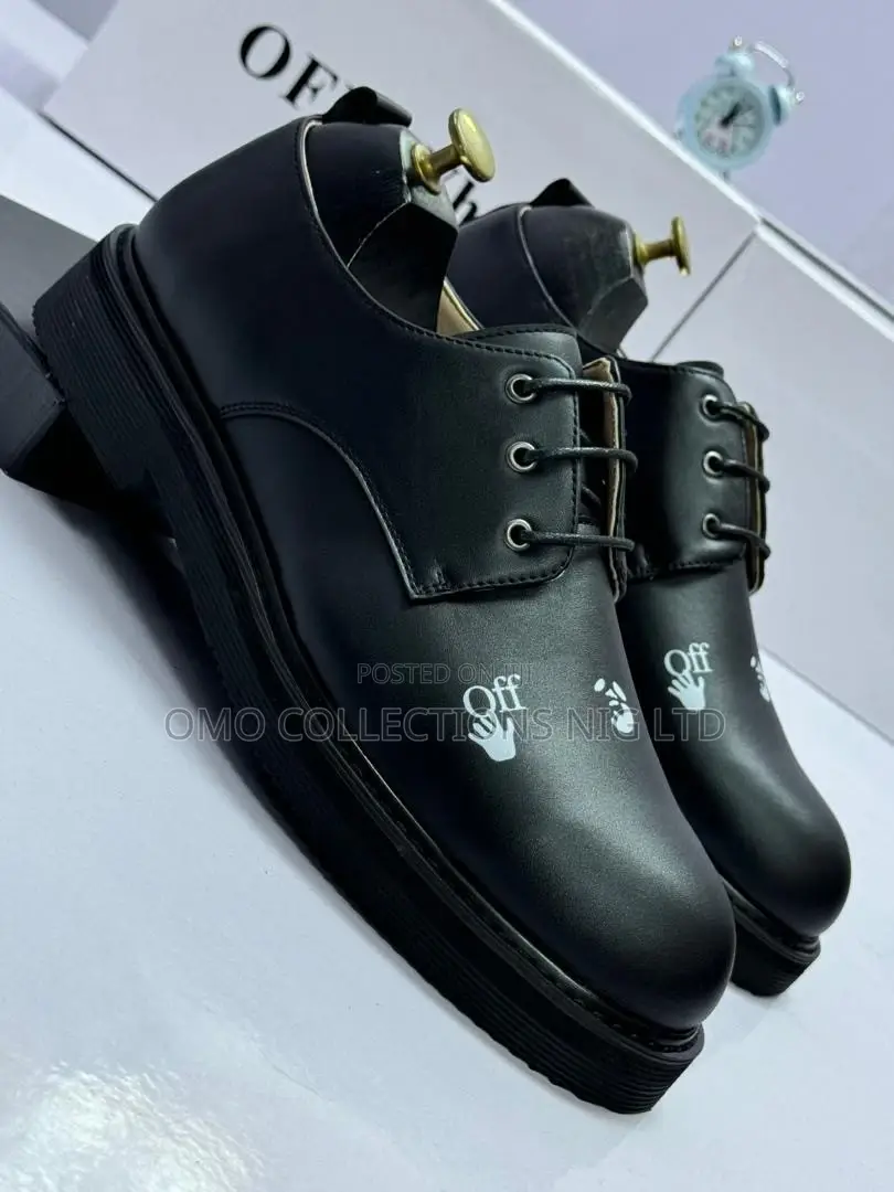 Italian Made Men’s Black Leather Lace-Up Shoes – Fully Boxed