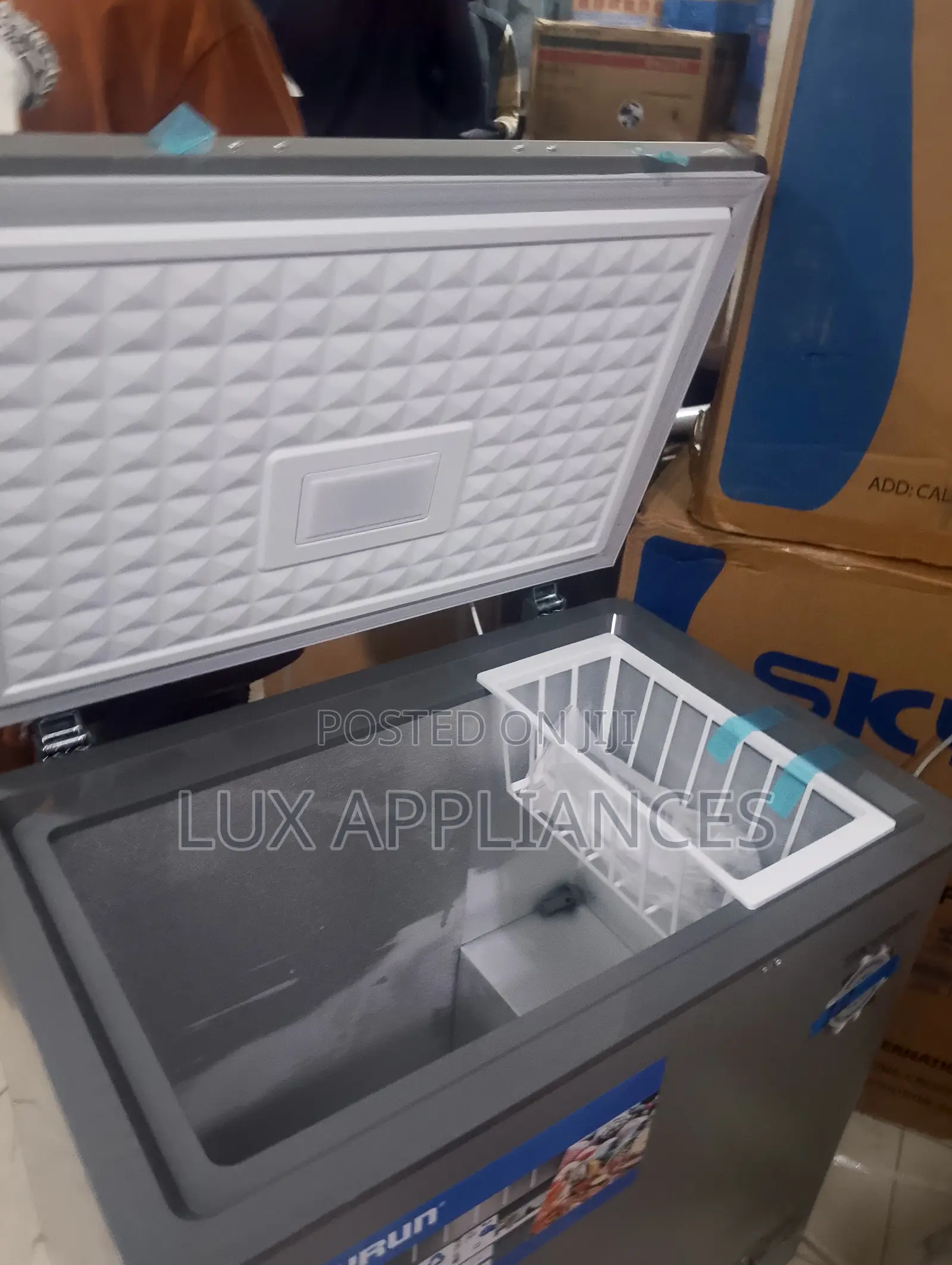 Skyrun Bd-155hw Food Freezer 155l