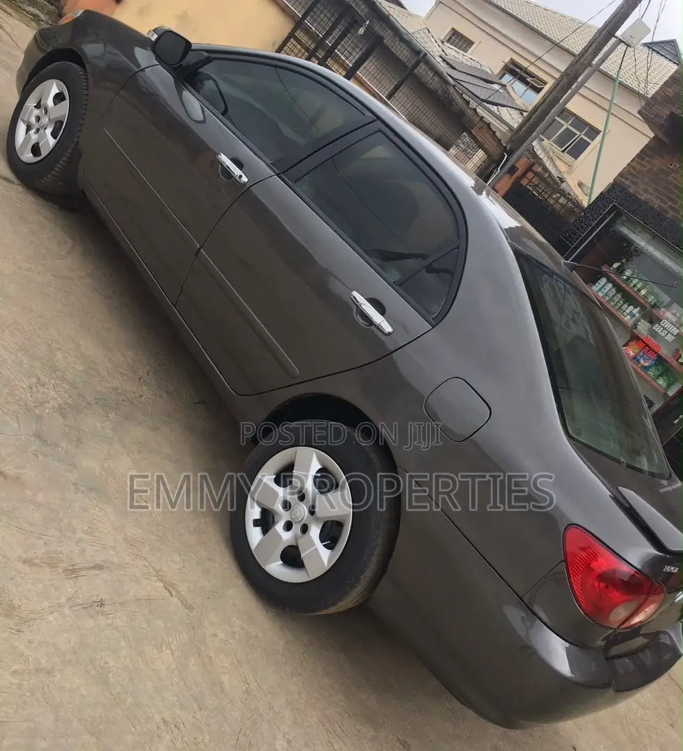 Toyota Corolla LE 2006 Gray