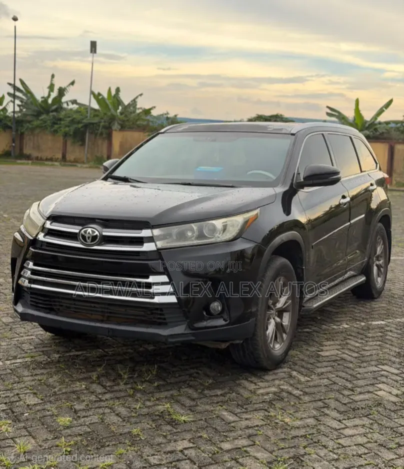 Toyota Highlander 2015 Black