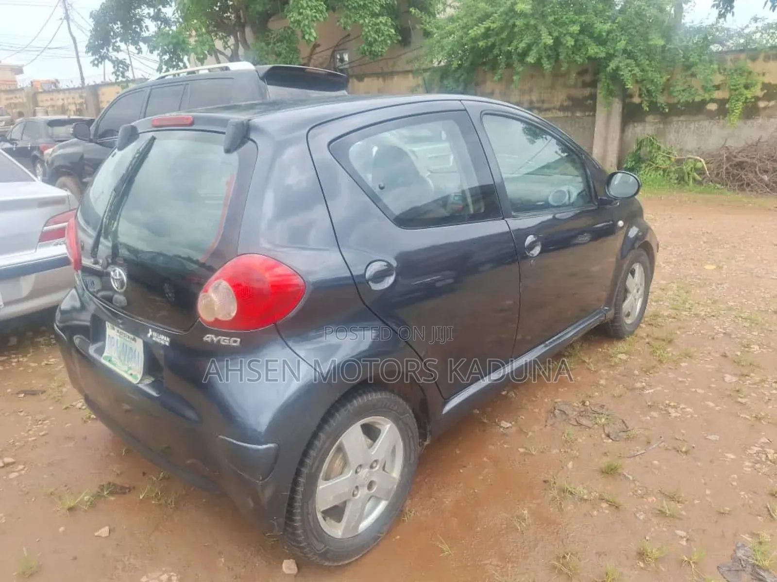 Toyota Aygo 2010 Gray