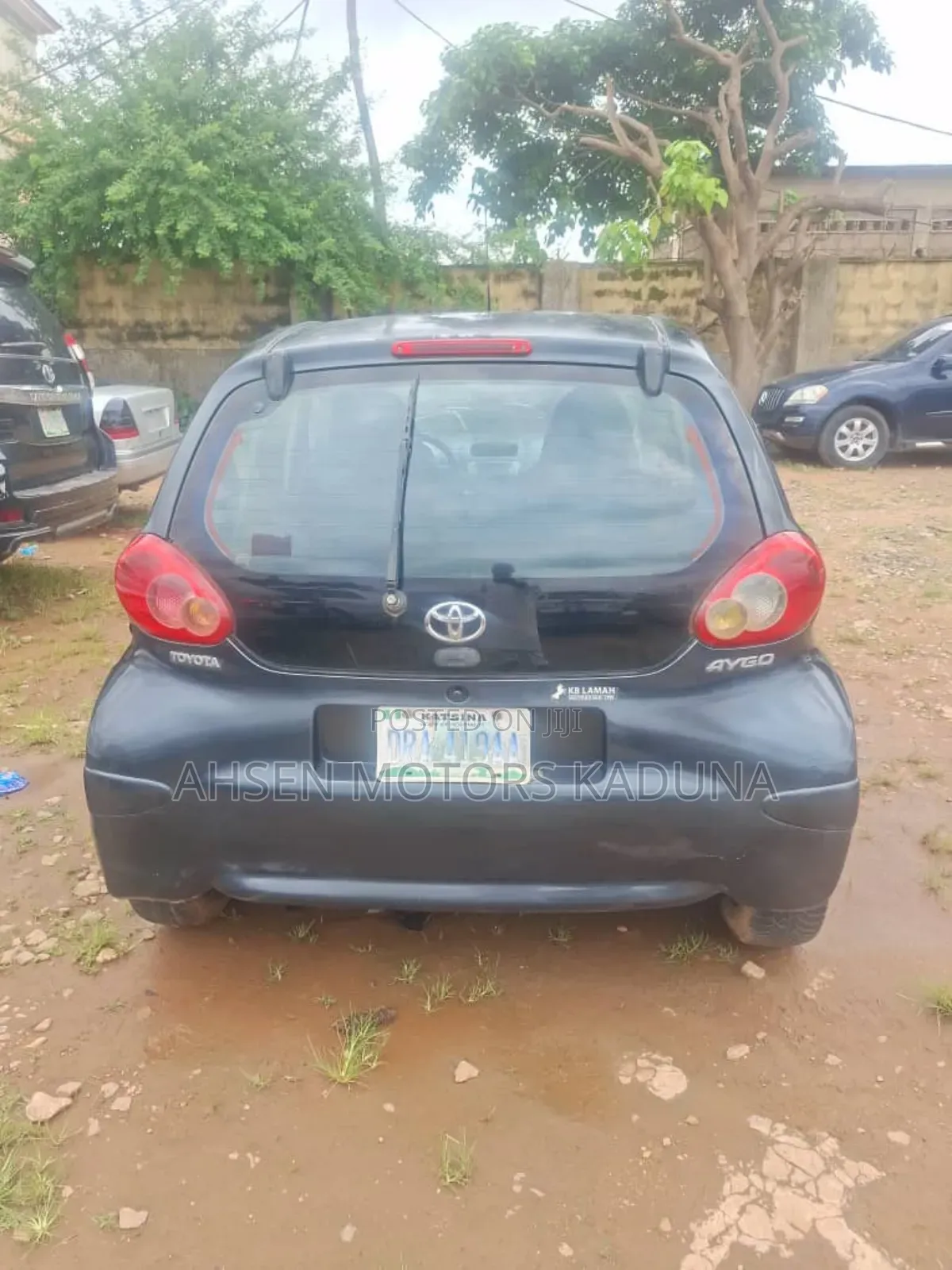 Toyota Aygo 2010 Gray