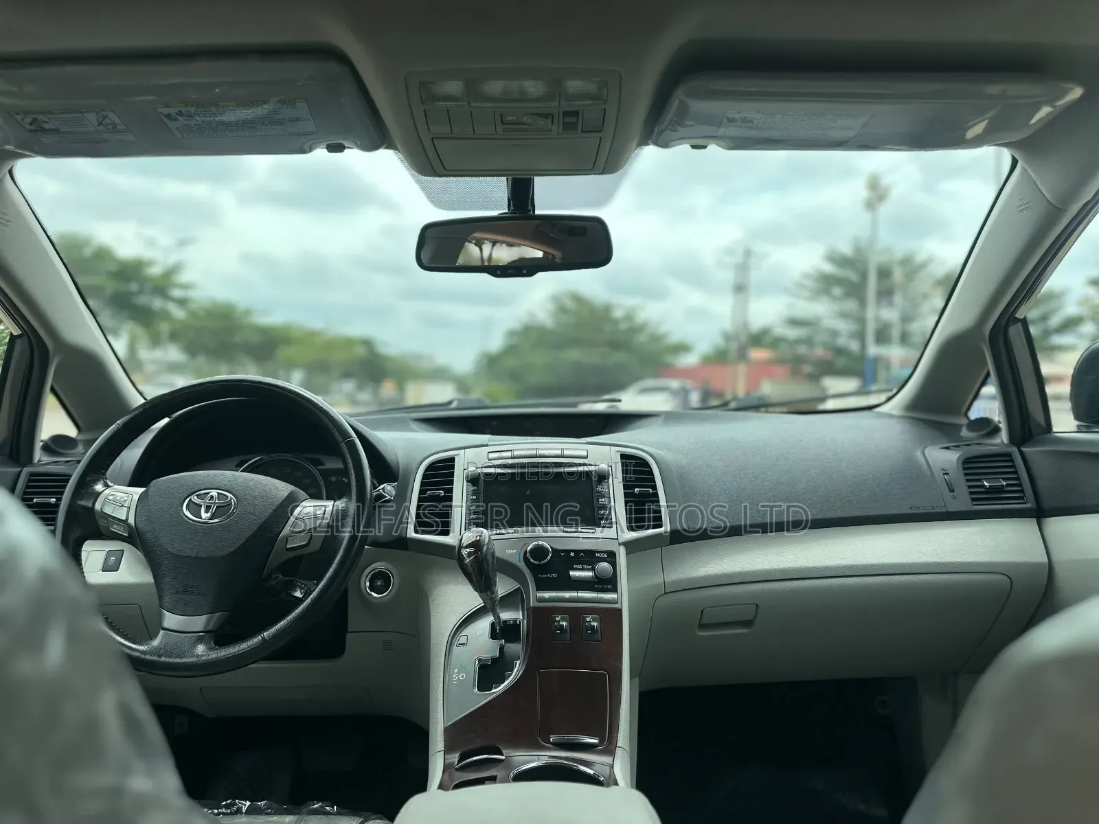 Toyota Venza 2011 Gray