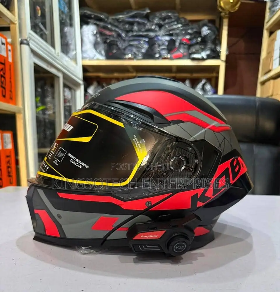 Special Helmet With Bluetooth