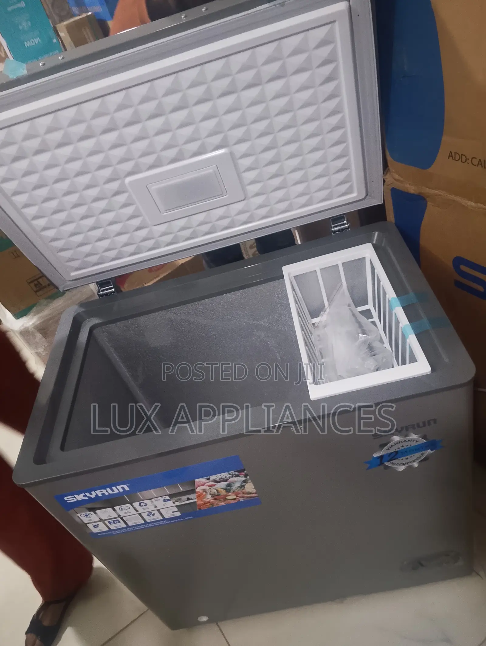 SKYRUN BD-155HW Compact 155L Chest Freezer