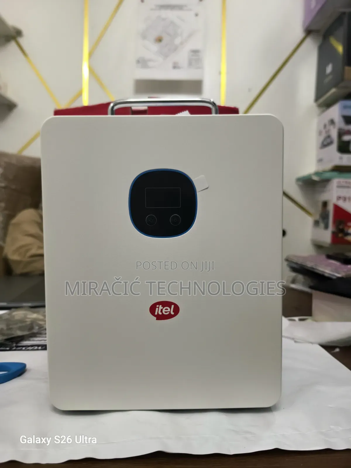 Itel 500W Solar Generator 1000Wh Lithium Battery IESS-05K10N Tank