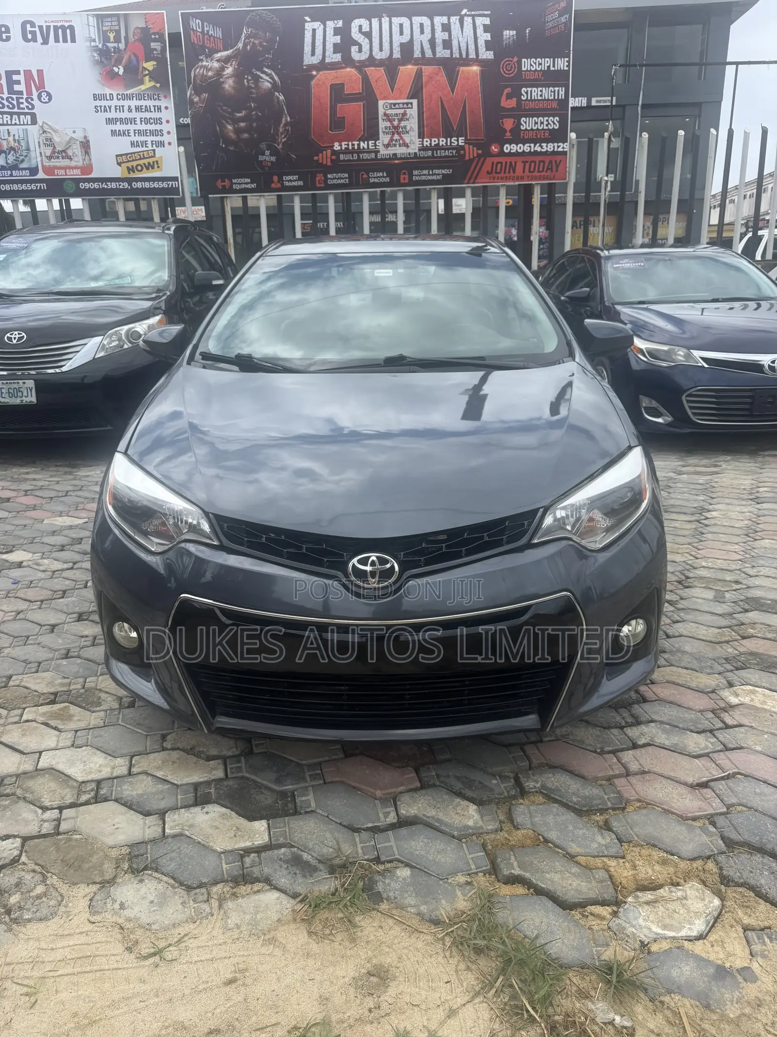 Toyota Corolla S Premium 4dr Sedan (1.8L 4cyl CVT) 2015 Gray