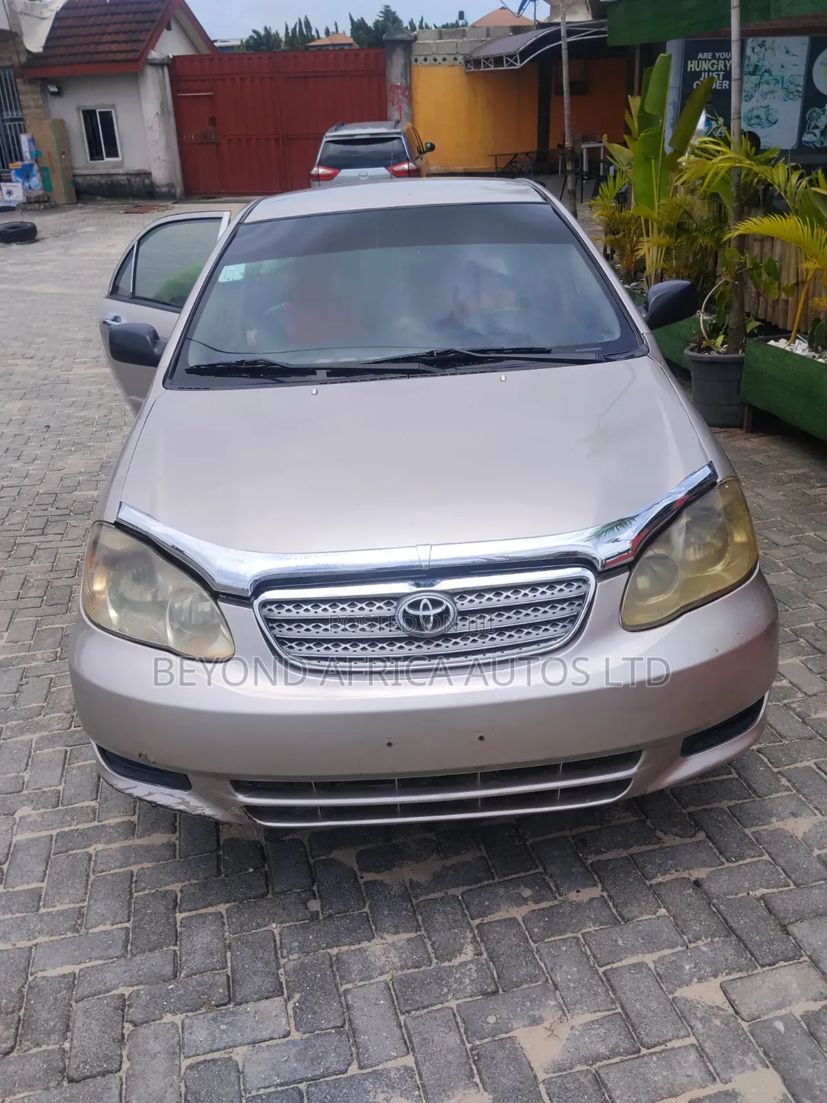 Toyota Corolla 2004 Gold