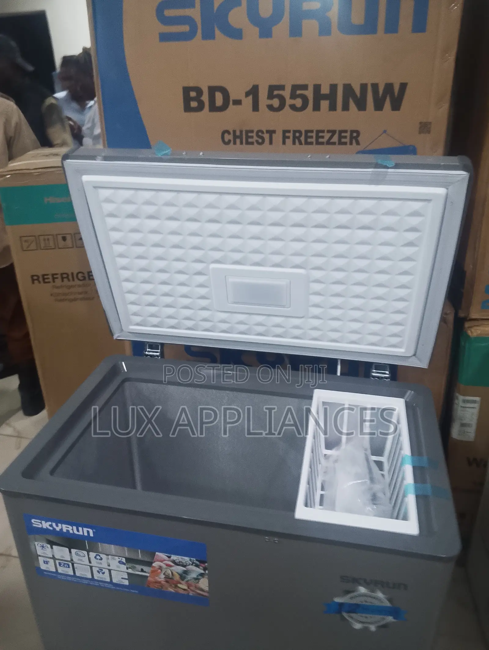SKYRUN BD-155HW Retail Chest Freezer 155L