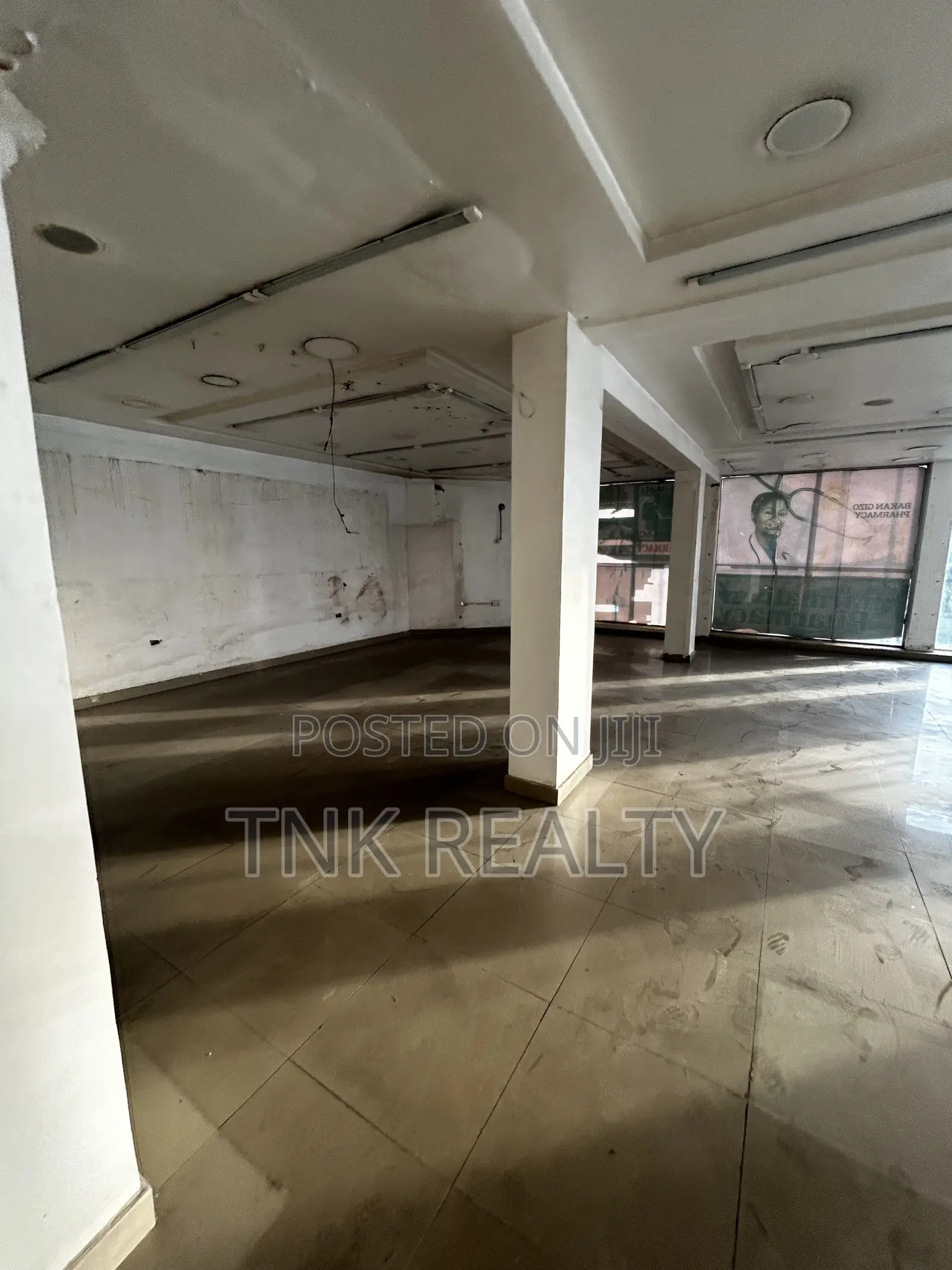 2 Story Building for Rent Commercial Purpose