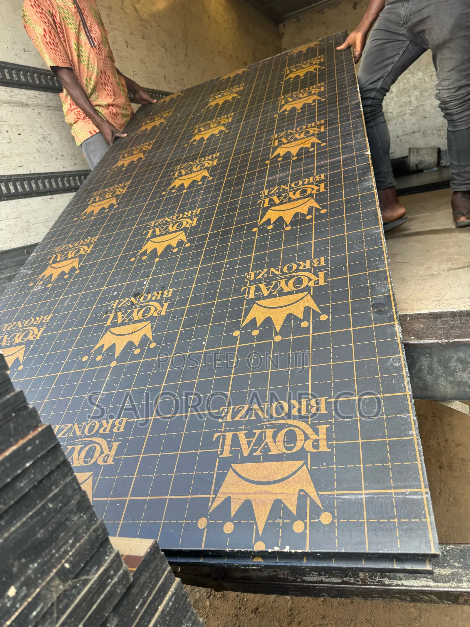 Full 18mm Royal Marine Plywood; Royal Bronze Marine Board 18mm