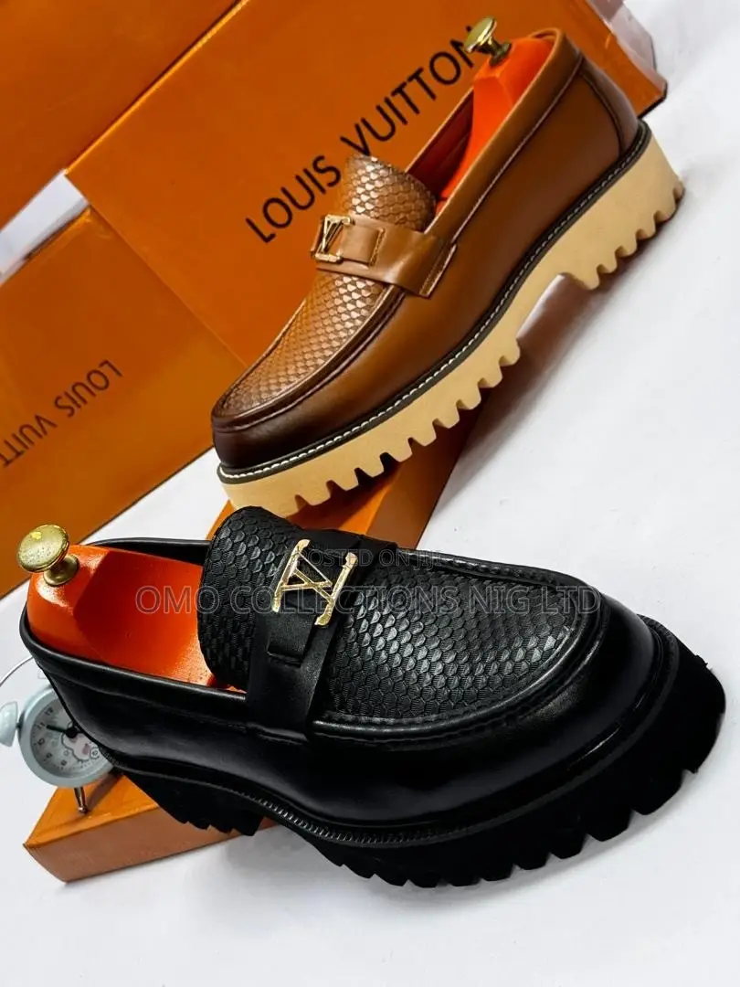 High Quality Men’s Leather Shoes – Black and Brown Fully Boxed