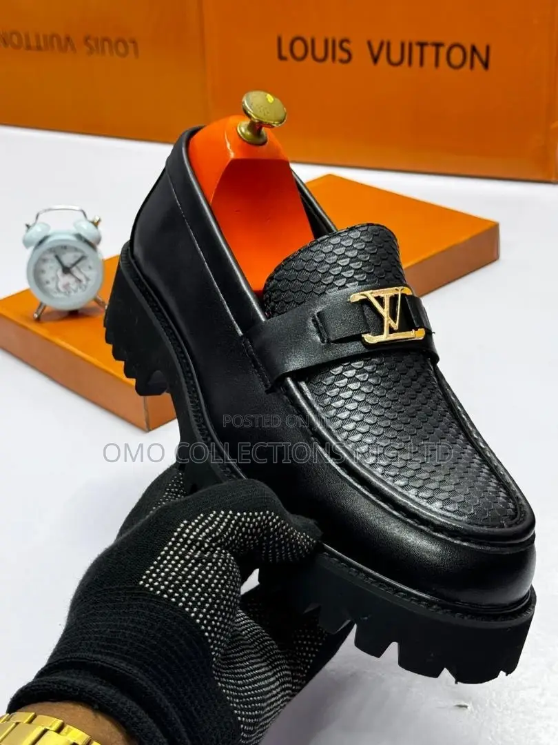 High Quality Men’s Leather Shoes – Black and Brown Fully Boxed
