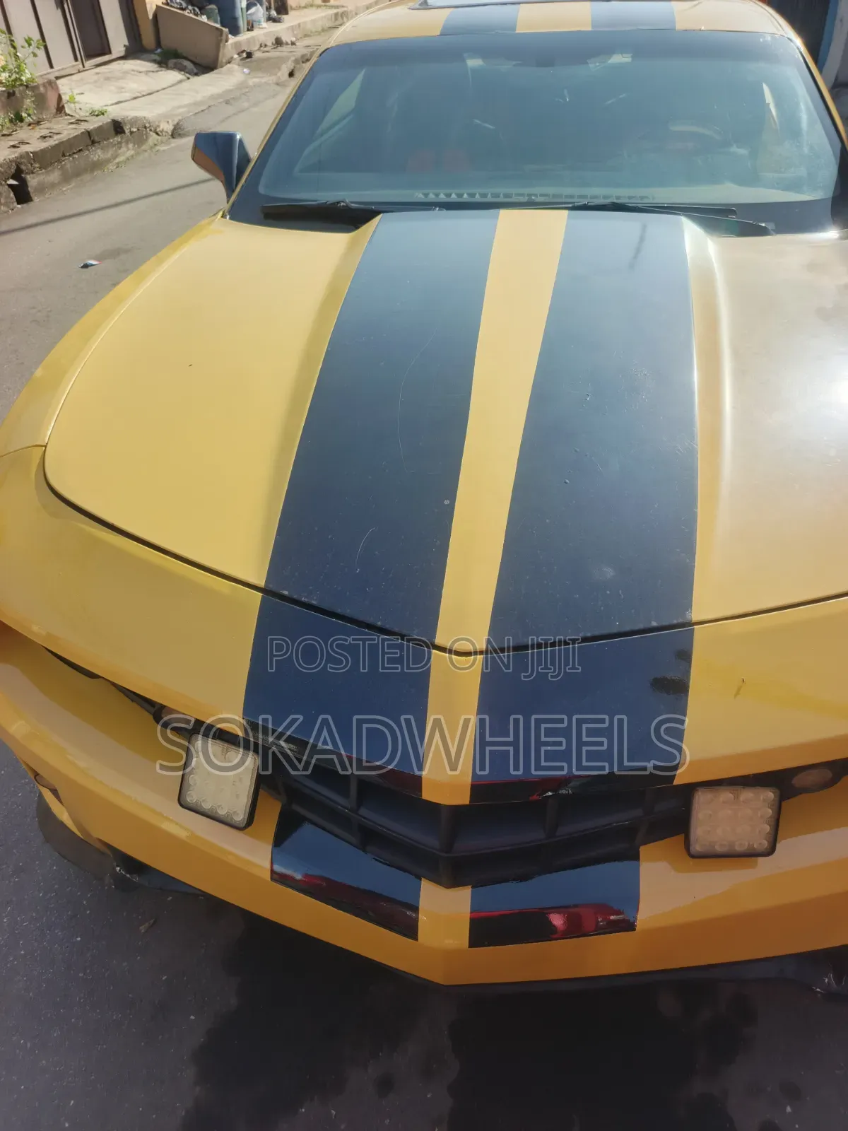 Chevrolet Camaro 2LT 2010 Yellow