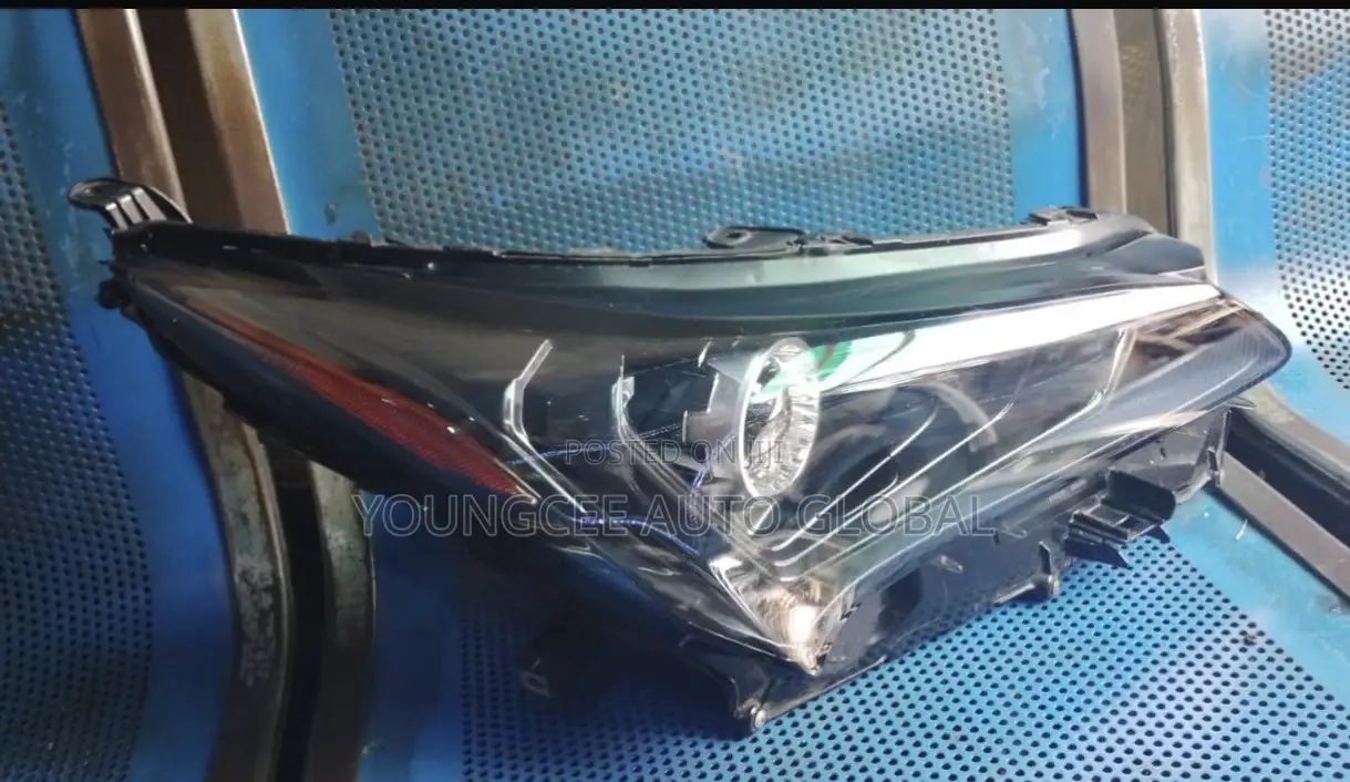 Headlights Nx200t 2015 2018