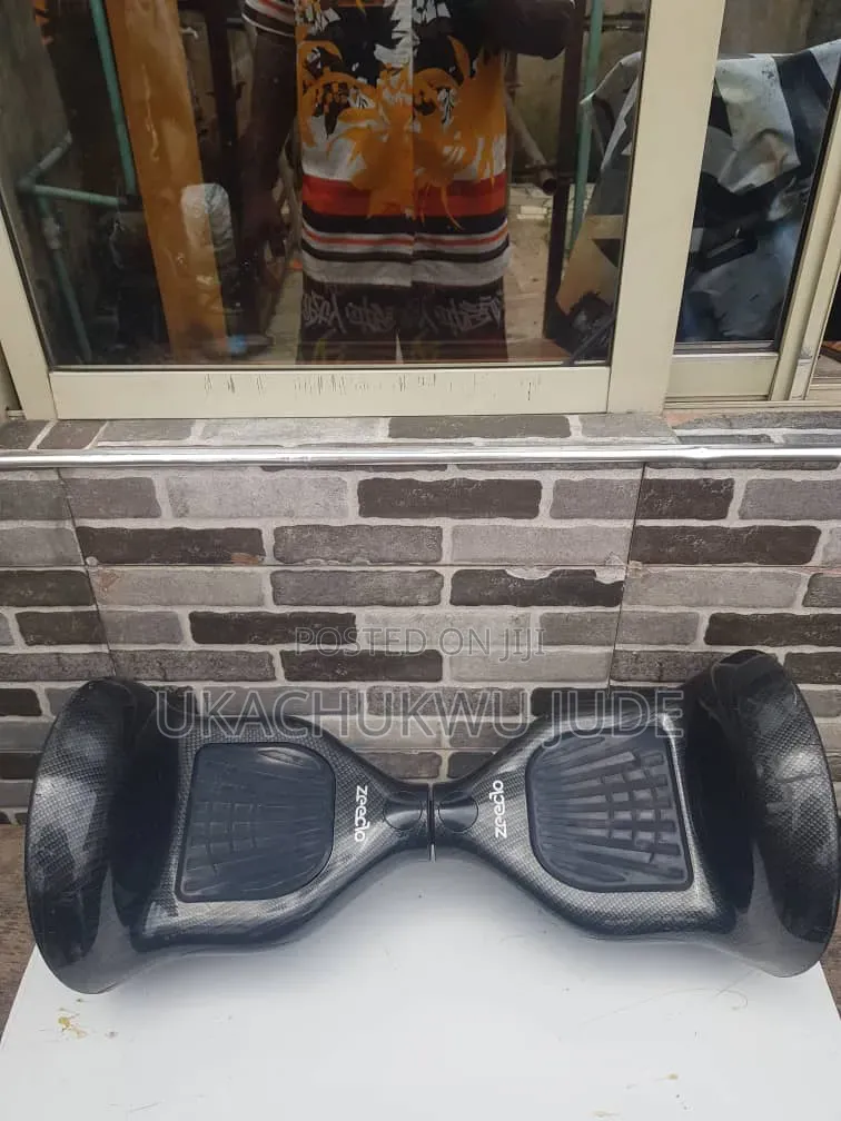 Zeeclo Self-Balancing Electric Hoverboard With Bluetooth and Charger