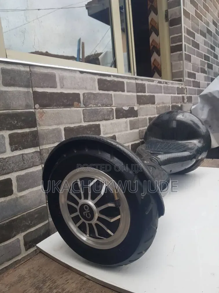 Zeeclo Self-Balancing Electric Hoverboard With Bluetooth and Charger