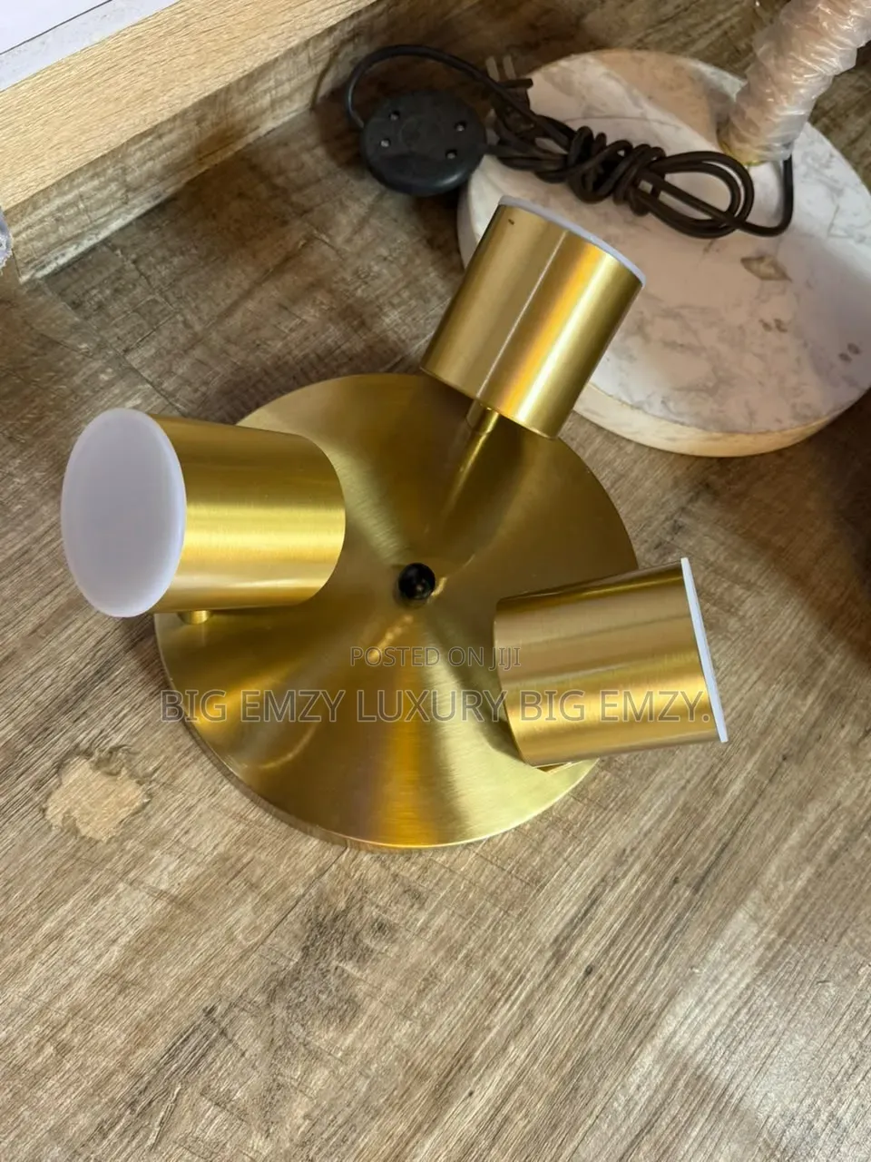 Led Modern 3 Eye Ceiling Light.