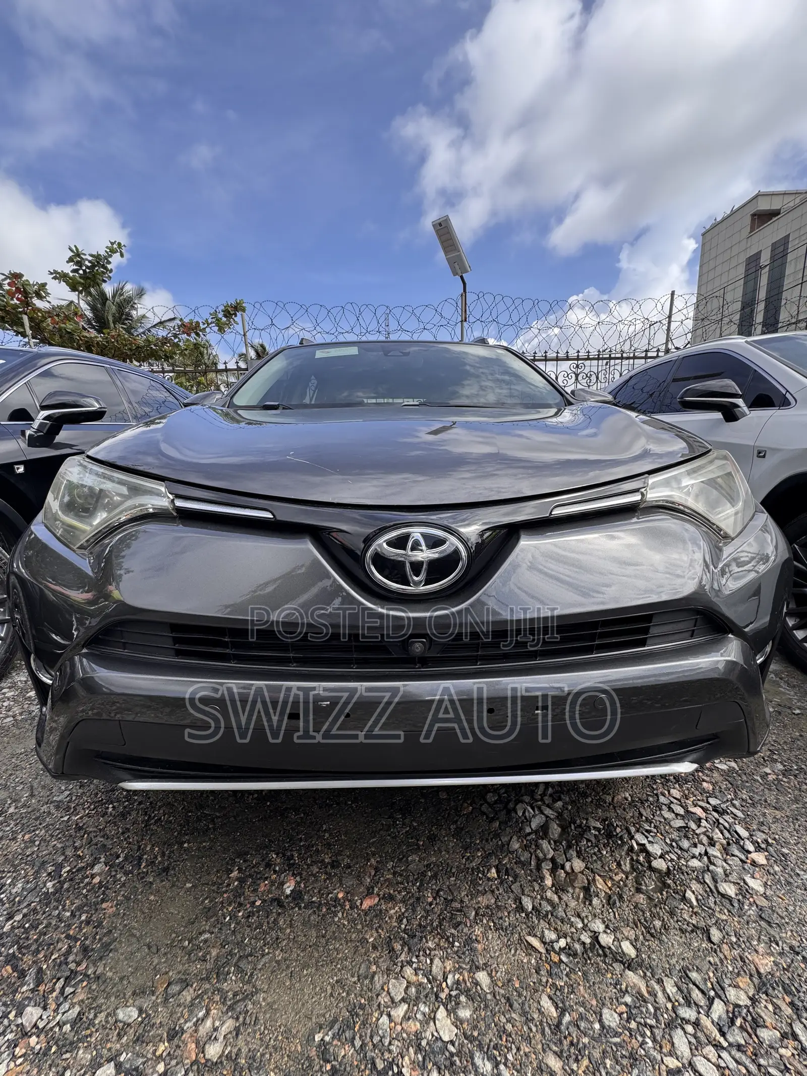 Toyota RAV4 2018 Gray